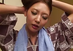 همسر و کلیپ سکس زهرا 4 انگشت.